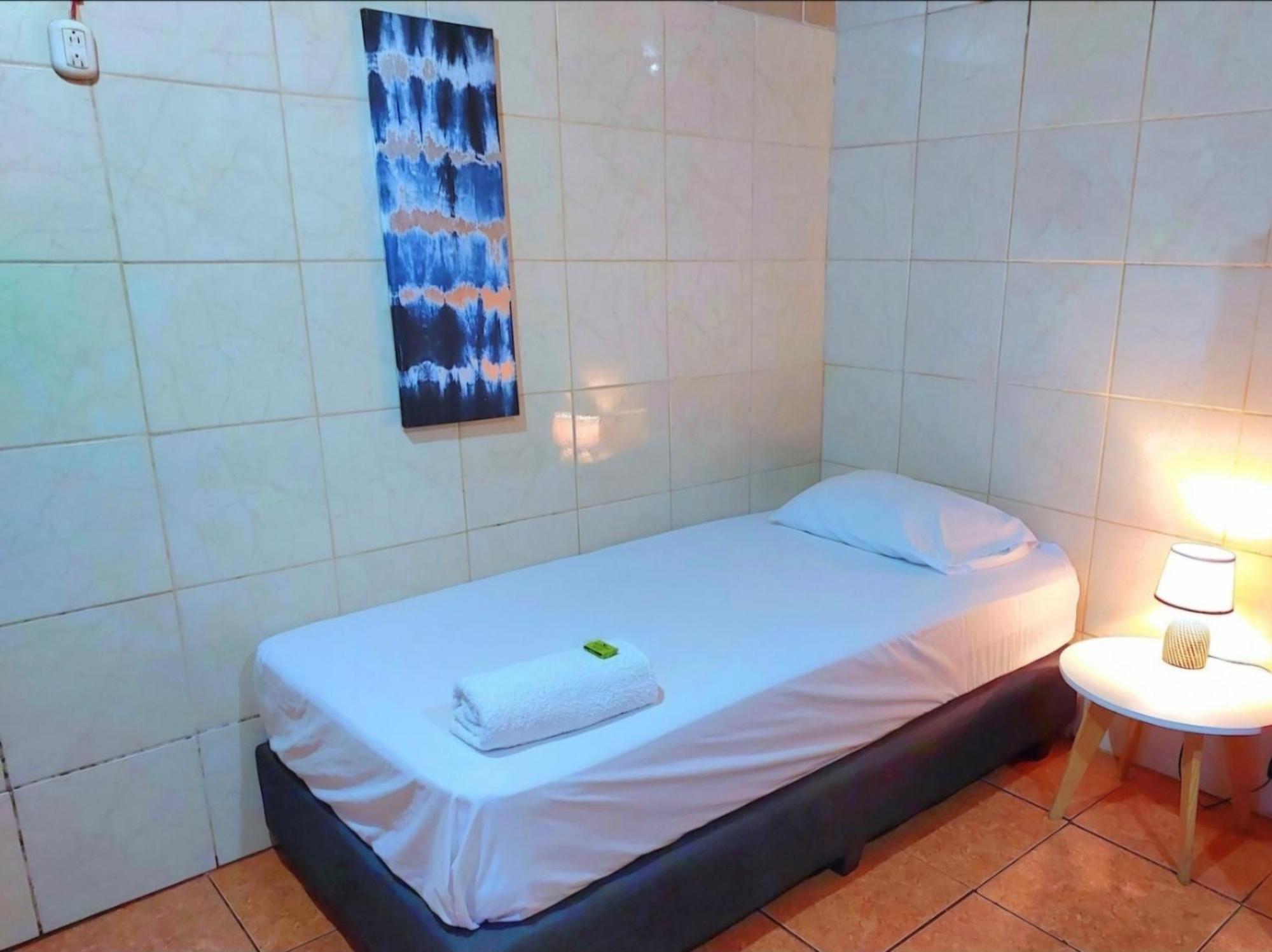 Hostel Del Pacifico 蓬塔雷纳斯 外观 照片